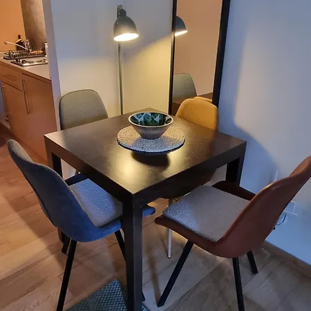 Appartement Private Pine Whisper 4 Pax In Euphoria Club *