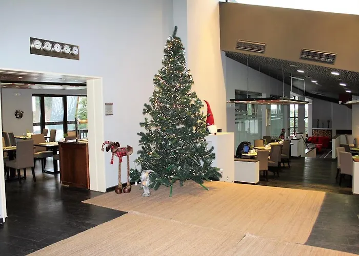 Private Pine Whisper 4 Pax In Euphoria Club Apartment