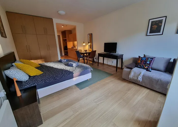 Apartment Private Pine Whisper 4 Pax In Euphoria Club *